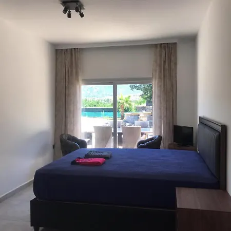 Gorgeous House With Shared Pool Surrounded By Nature In Bodrum Apartament