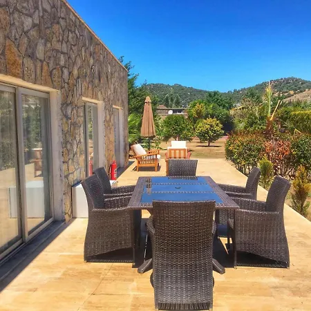 Daire Gorgeous House With Shared Pool Surrounded By Nature In Bodrum